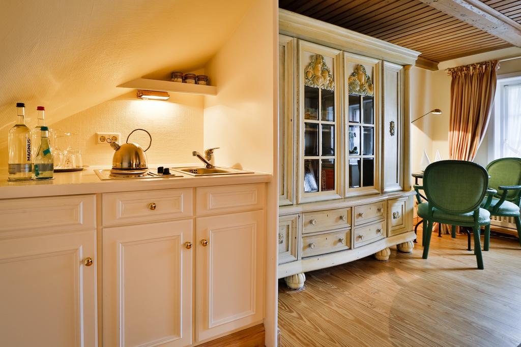 Hotel Und Restaurant Joerg Mueller Westerland Rom bilde