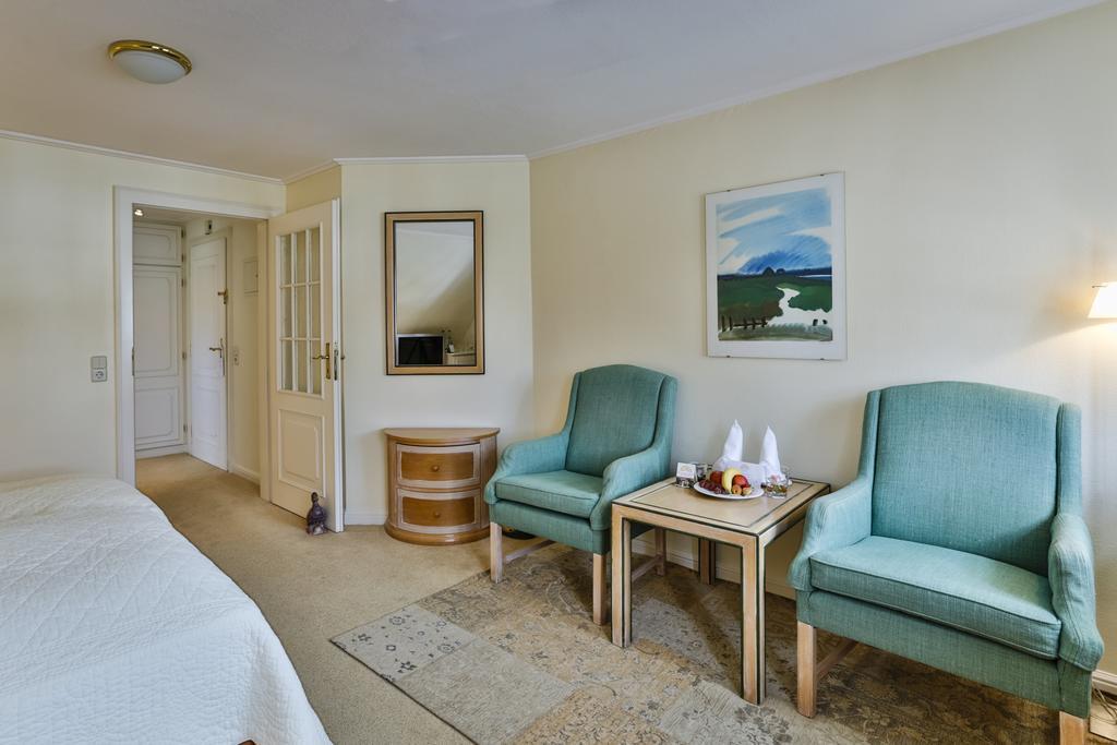 Hotel Und Restaurant Joerg Mueller Westerland Rom bilde